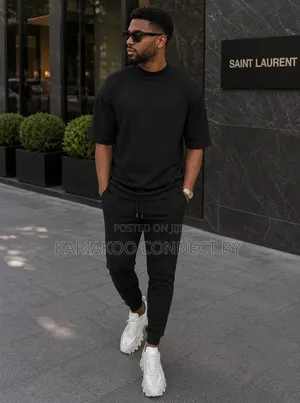 Men's T-Shirt and Trousers Set