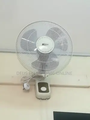 High Class Fan Size 16 & 18 White