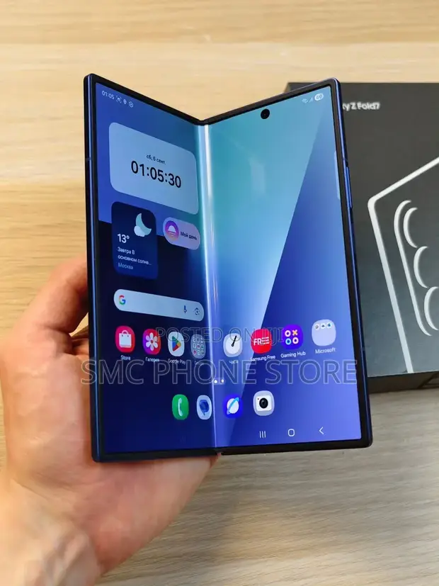 New Samsung Galaxy Z Fold7 256GB Blue - 1
