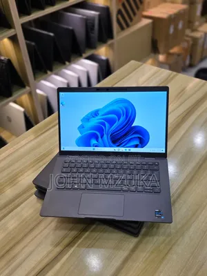 Dell Latitude 7420 Laptop - 16GB RAM, 256GB SSD, Core i7