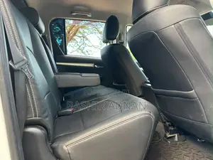 Toyota Hilux Revo Double Cab 2.4 Diesel 2022 White