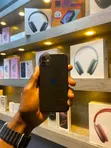 Apple iPhone 11 64GB Used - 3