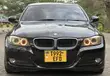 BMW 3 Series 320i RWD 2010 Nyeusi - 2