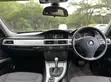 BMW 3 Series 320i RWD 2010 Nyeusi - 3