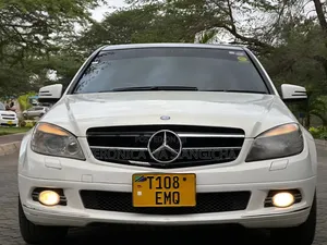 Mercedes-Benz C200 2010