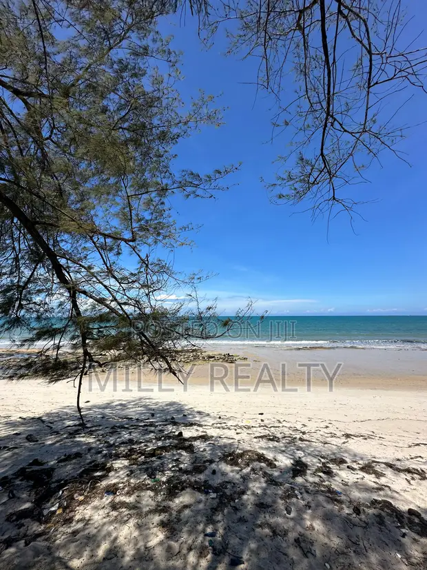 Prime 1 Acre Beach Plot for Sale, Bahari Beach - 1