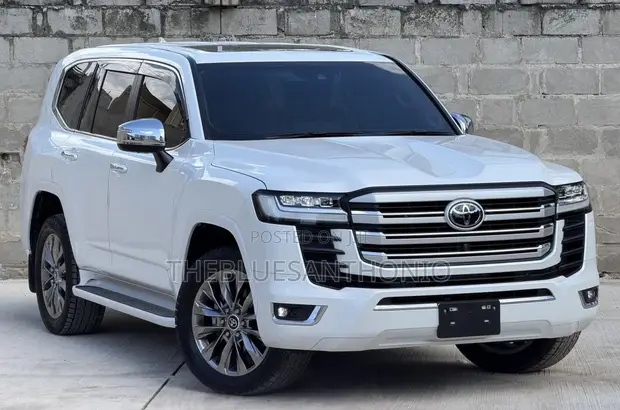 Toyota Land Cruiser 2024 White - 1
