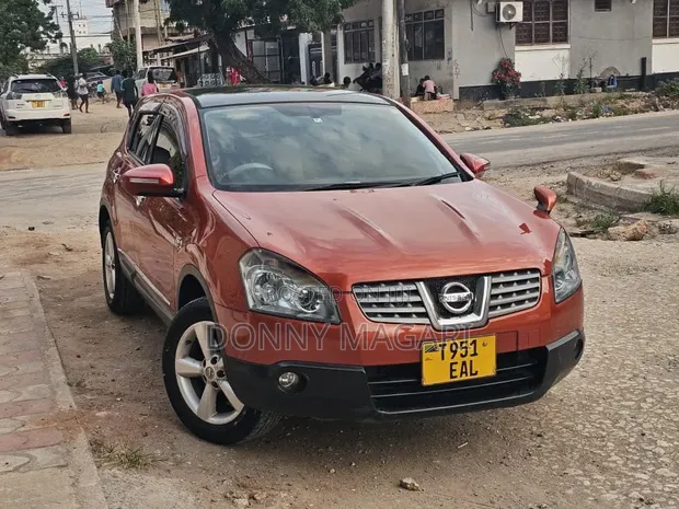 Nissan Dualis 2011 Orange - 1