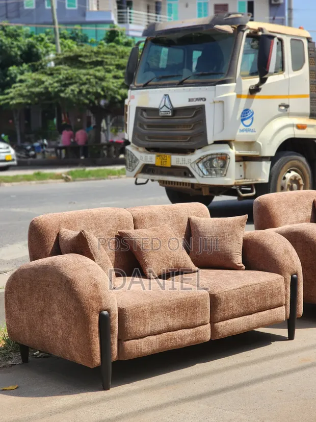 SofaSofa Modern Sofa Set - 1