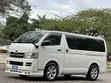 Toyota HiAce Van 2008 White - 3