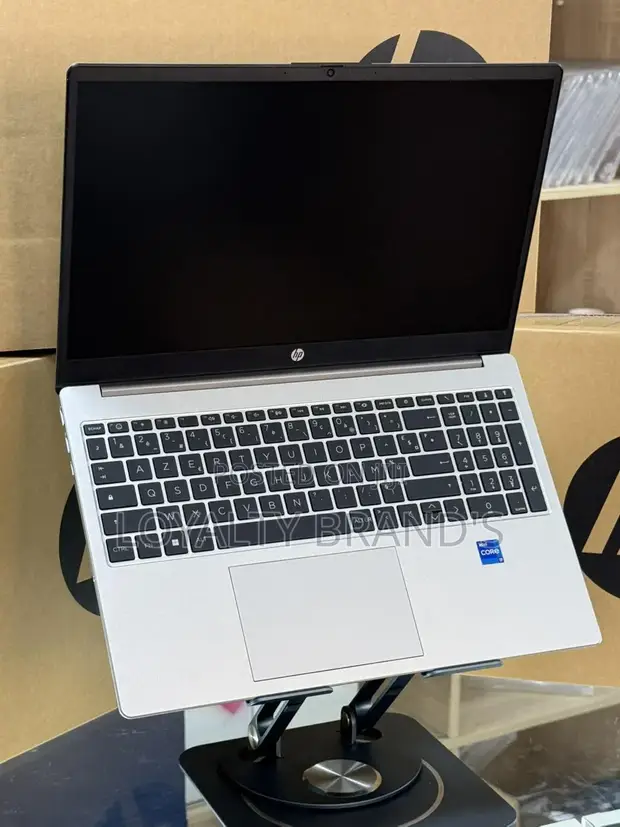 Laptop Mpya HP 250 G10: Intel Core i3, 8GB RAM, 512GB SSD - 1