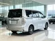 Toyota Noah 2010 Silver - 3