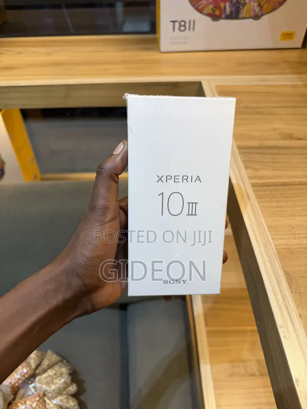 New Sony Xperia 10 III 128GB White - 1