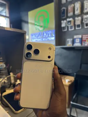 Apple iPhone 17 Pro Max 256GB Mpya Nyeupe