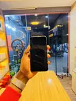 Apple iPhone 11 Pro Max 64GB Gold - 2