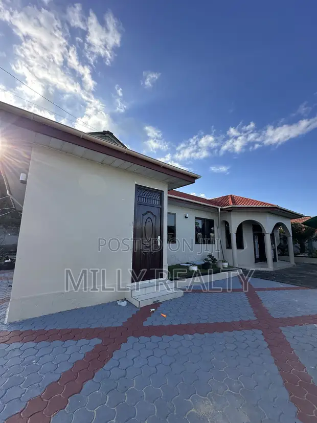 5-Bedroom House for Sale in Mbweni Malindi Block - 1