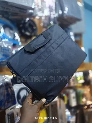 Brand New Laptop Bag (13/14 inch)