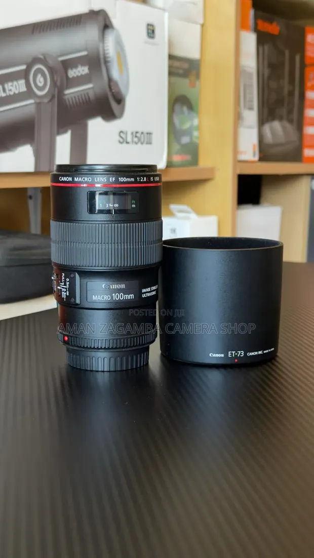 Canon EF 100mm f/2.8 Macro Lens - 1