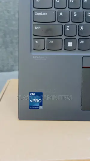 Laptop Lenovo ThinkPad X13 Gen 3 - i7, 32GB RAM, 256GB SSD