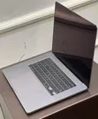 Apple MacBook Pro 2019 16" 32GB RAM Intel Core i7 512GB SSD - 1
