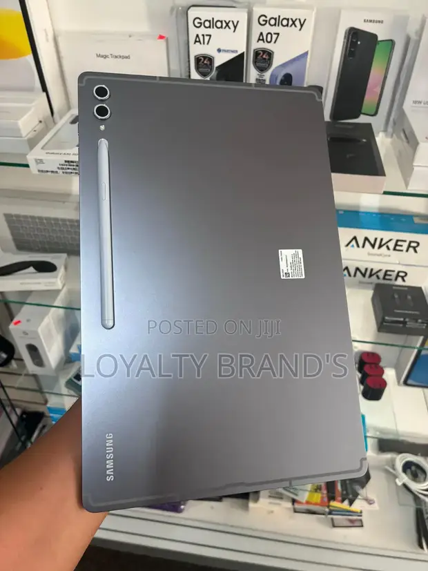 New Samsung Galaxy Tab S10+ 5G 256GB - 1