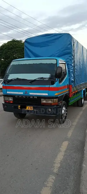Mitsubishi Canter 3t Truck - 2004