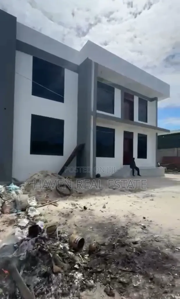 3 Bedroom Apartment for Sale in Kiwalani - 1