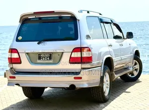 Toyota Land Cruiser Amazon 1998 Silver