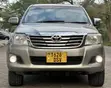 Toyota Hilux 2015 Double Cabin - Gray - 2