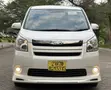Toyota Noah 2.0 143hp FWD (8 Seater) 2009 White - 1