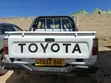 Toyota Hilux 1995 Double Cabin Off White - 4