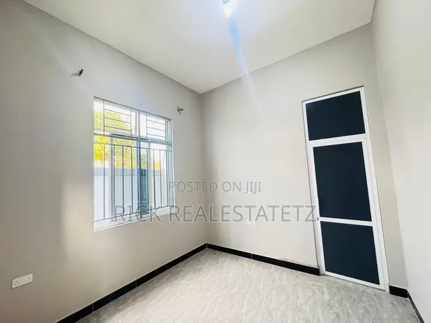 1 Bedroom Apartment for Rent in Igogo - 1
