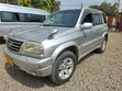 Suzuki Escudo 1999 Fedha - 3