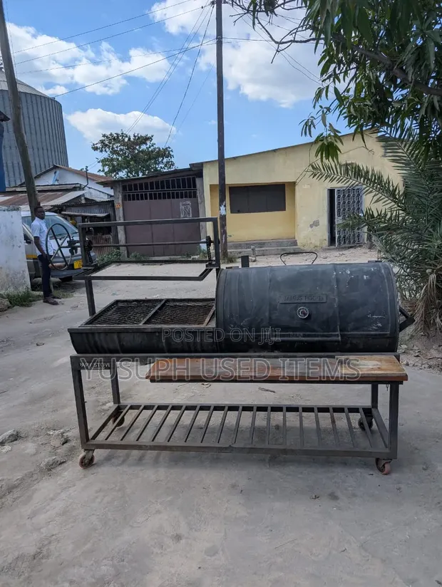 Royalty Charcoal and Grill Cooker - 1