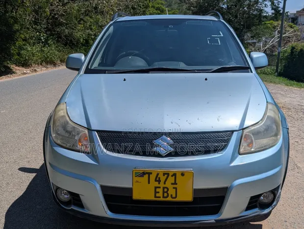 Suzuki SX4 2012 Beige - 1