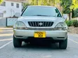 Toyota Harrier 2002 Silver - 1