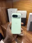 Google Pixel 9 128GB Green - 1