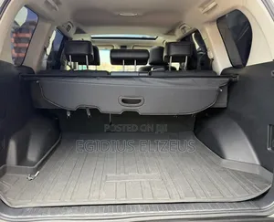 Toyota Land Cruiser Prado TXL 2022