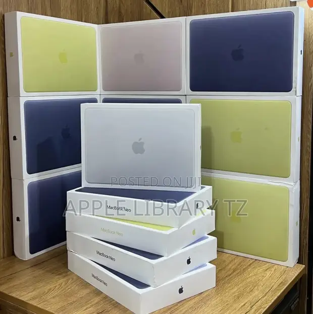 Apple MacBook Neo 2026 8GB RAM, 256GB SSD - 1