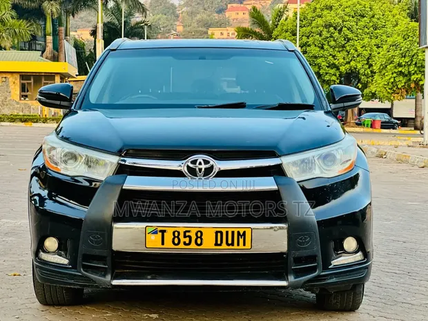 Toyota Kluger 2015 Black - 1