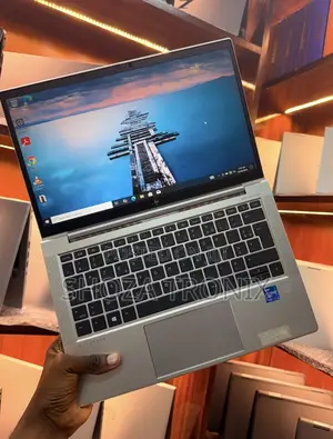 HP EliteBook 830 G8 Laptop - Core i5, 8GB RAM, 256GB SSD