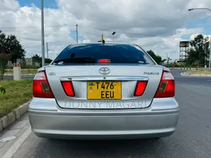 Toyota Premio 2003 Nyeupe