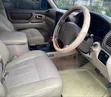 Toyota Land Cruiser 2001 White - 5