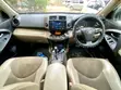 Toyota Vanguard 2012 White - 4