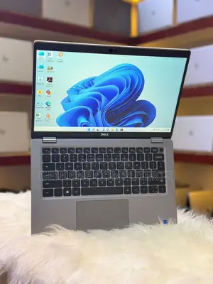 Laptop Dell Latitude 5430: 16GB RAM, i7, 256GB SSD, Touchscreen