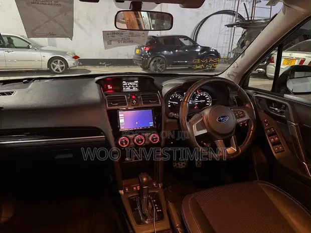 Subaru Forester 2017 Nyeupe - 1