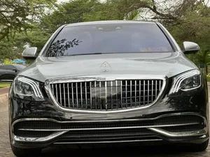 Mercedes-Benz Maybach 2014 Black
