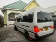 Toyota HiAce 2000 White - 4