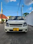 Toyota IST 2004 White - 4