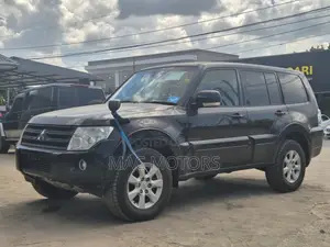 2008 Mitsubishi Pajero 3.2 DI-D Elegance Automatic Black